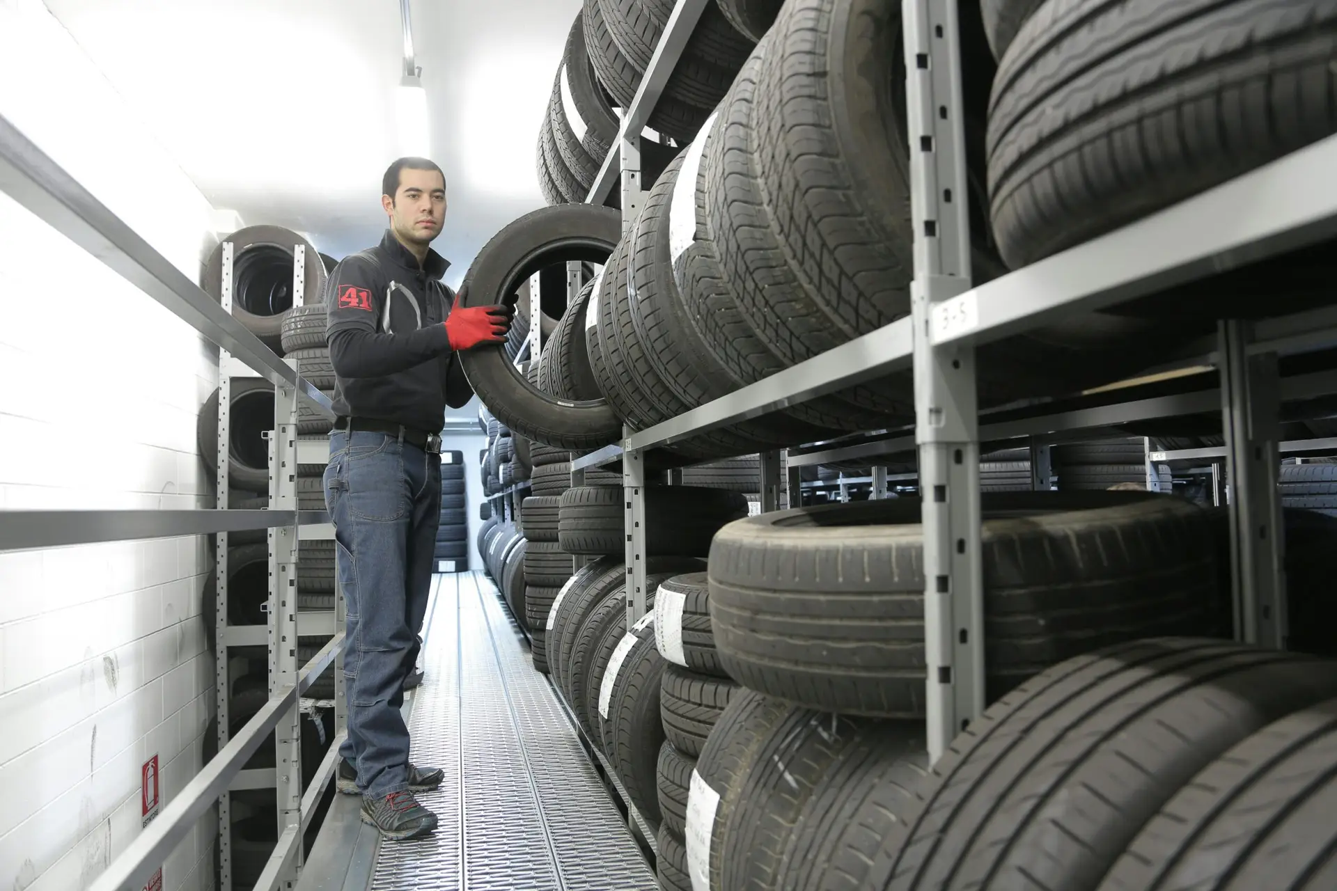 car-and-bike-tyres-store